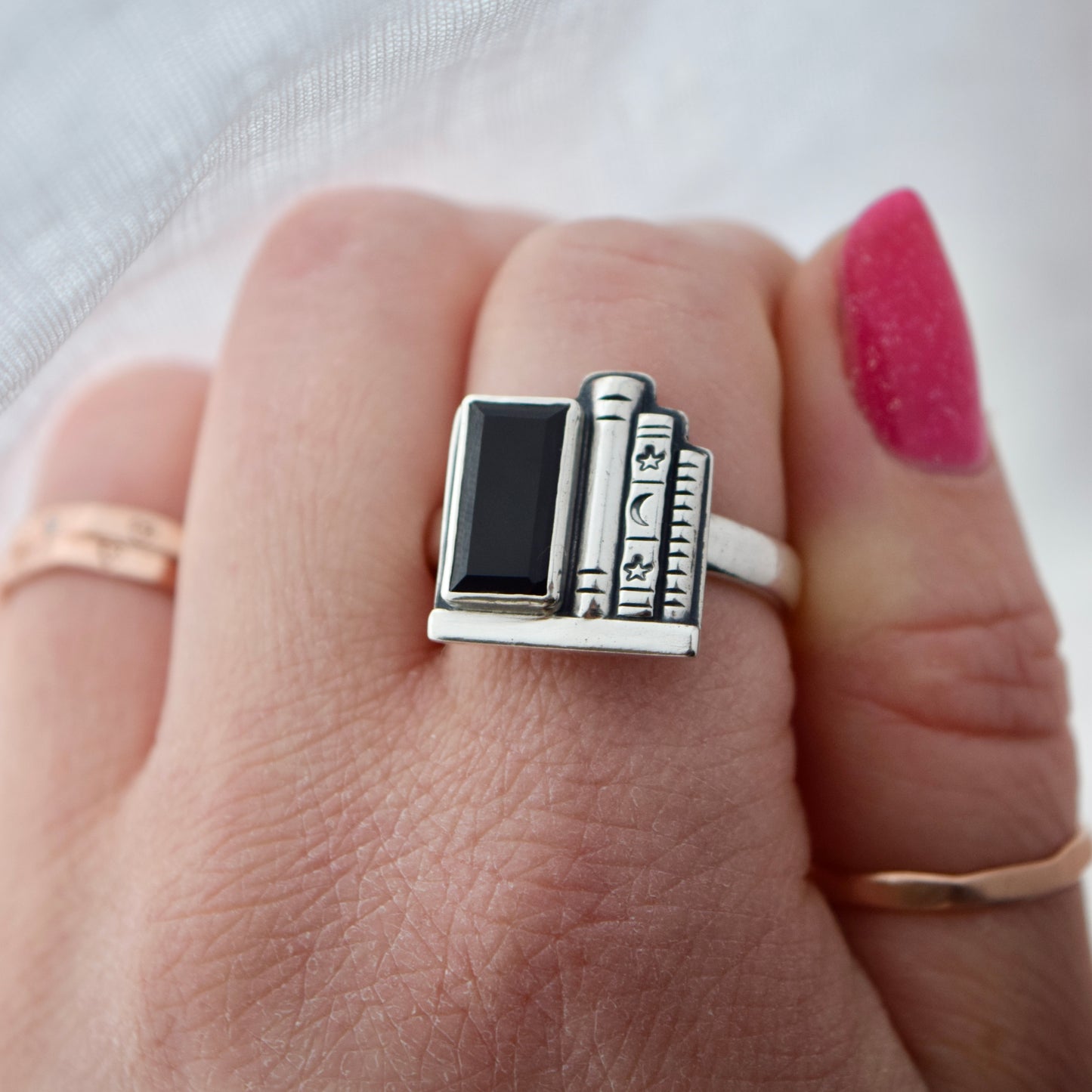 Bookshelf Ring with Faceted Black Onyx Size 10.5