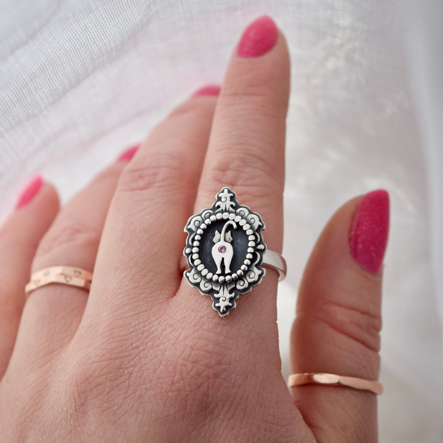 Cat Butthole Cameow Ring with Pink Sapphire Size 8.5