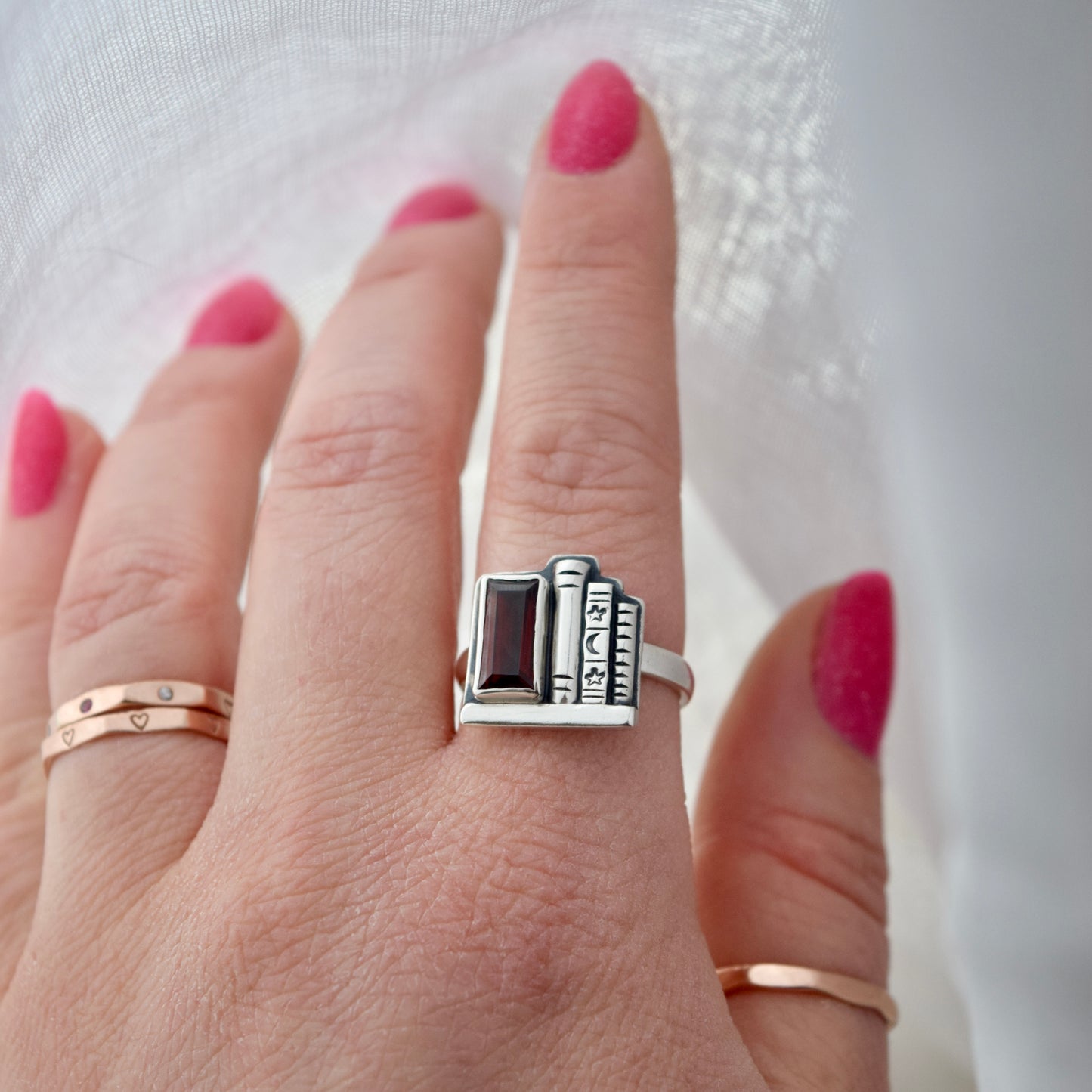 Bookshelf Ring with Garnet Size 7.75