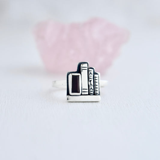 Mini Bookshelf Ring with Garnet Size 5.5