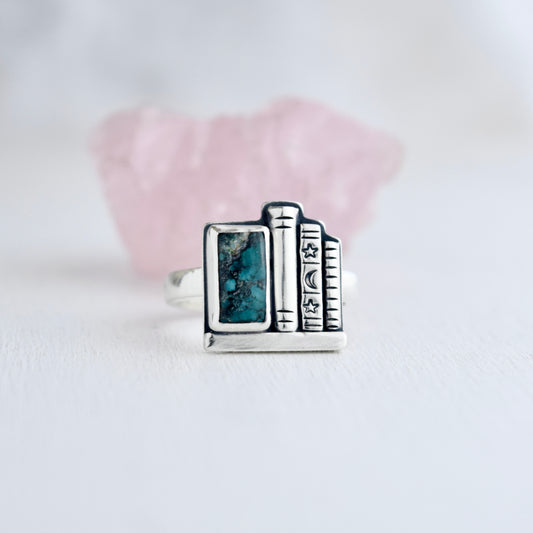 Bookshelf Ring with Tibetan Turquoise Size 7.5