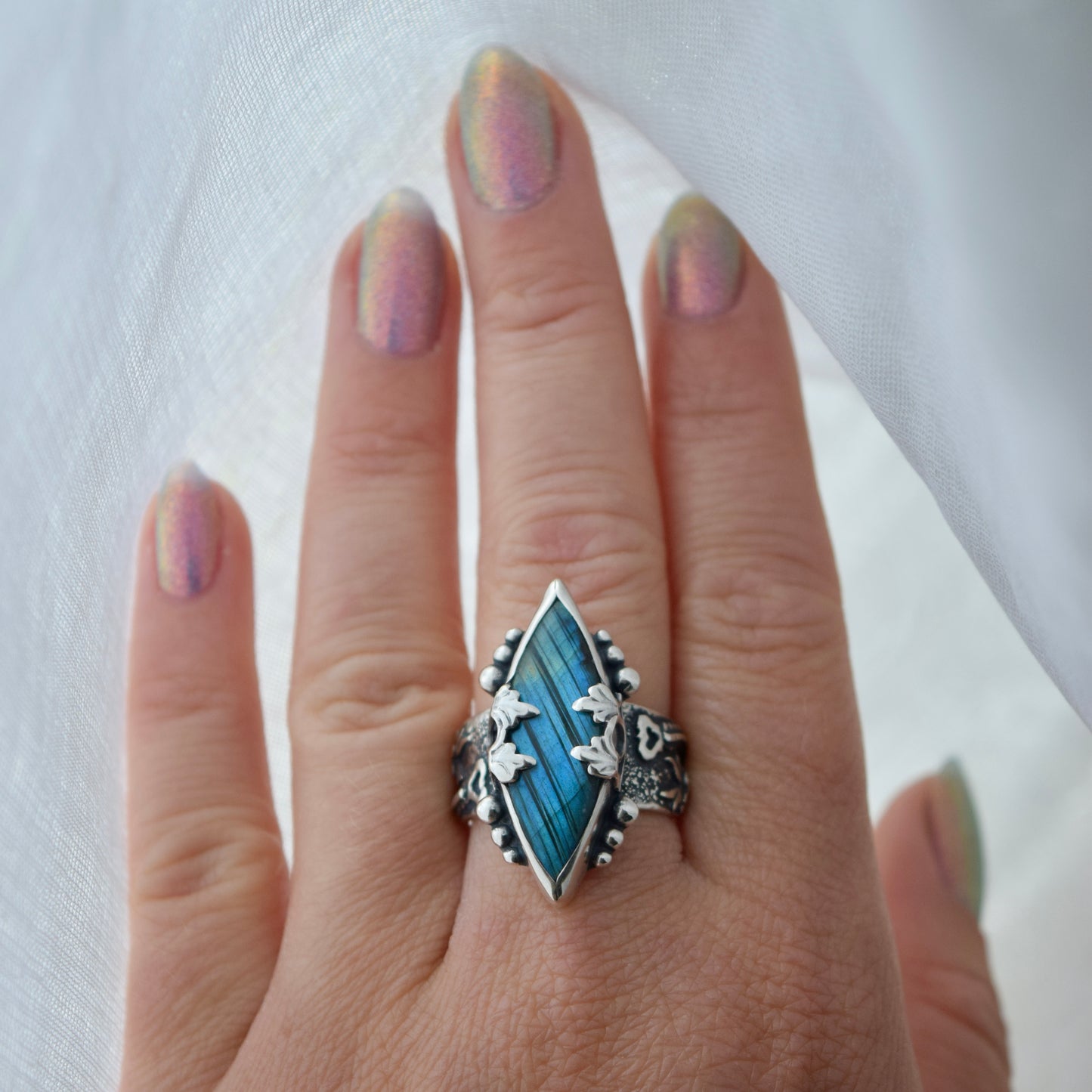 Siren Tail Ring with Labradorite Size 7