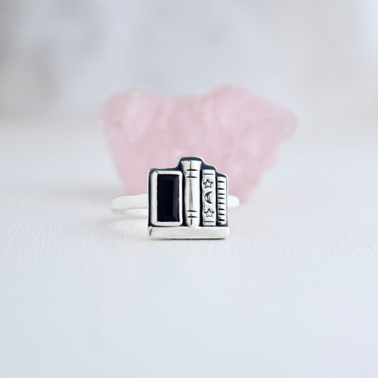 Bookshelf Ring with Faceted Black Onyx Size 8