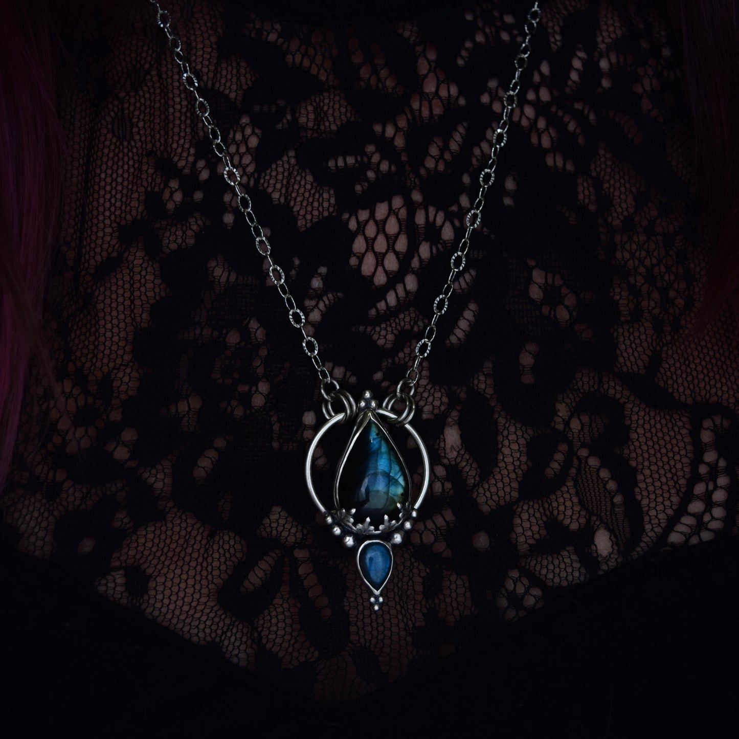 Pendulum Pendant with Labradorite