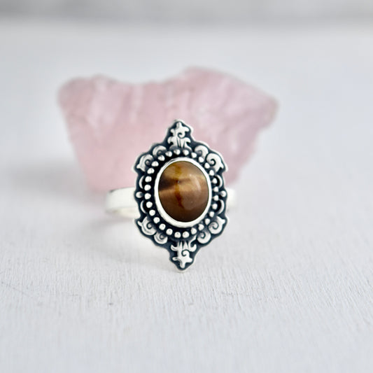 Tigers Eye Cameo Ring Size 8