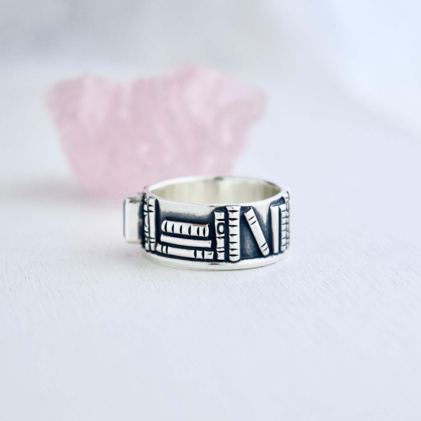 Bookshelf Ring Band with Ethiopian Opal and Rainbow Moonstone Size 7.5