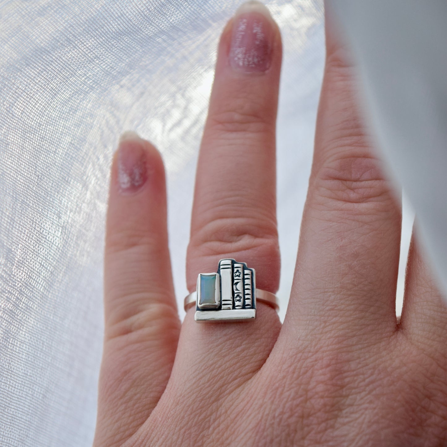 Mini Bookshelf Ring with Ethiopian Opal Size 4.5
