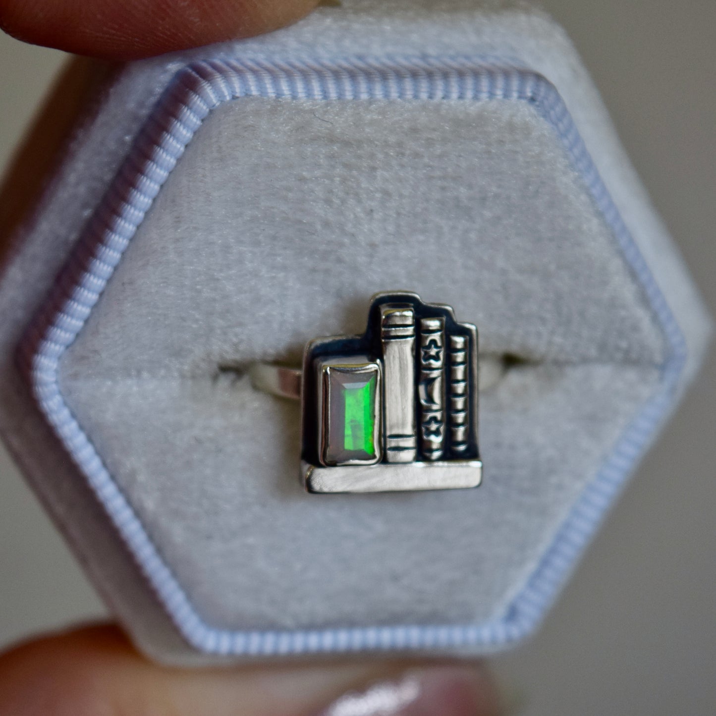 Mini Bookshelf Ring with Ethiopian Opal Size 4.5