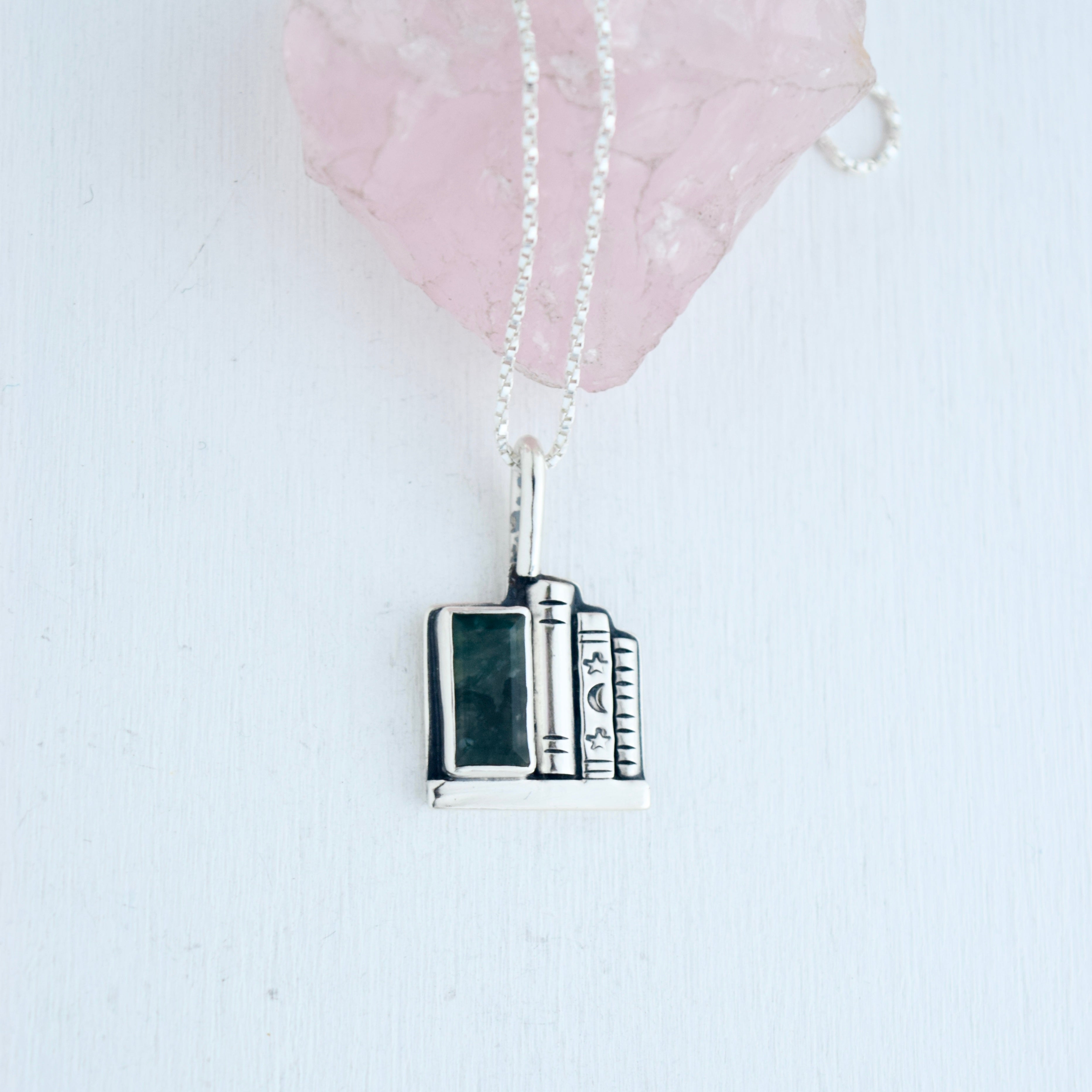 Bookshelf Necklace with Moss Agate