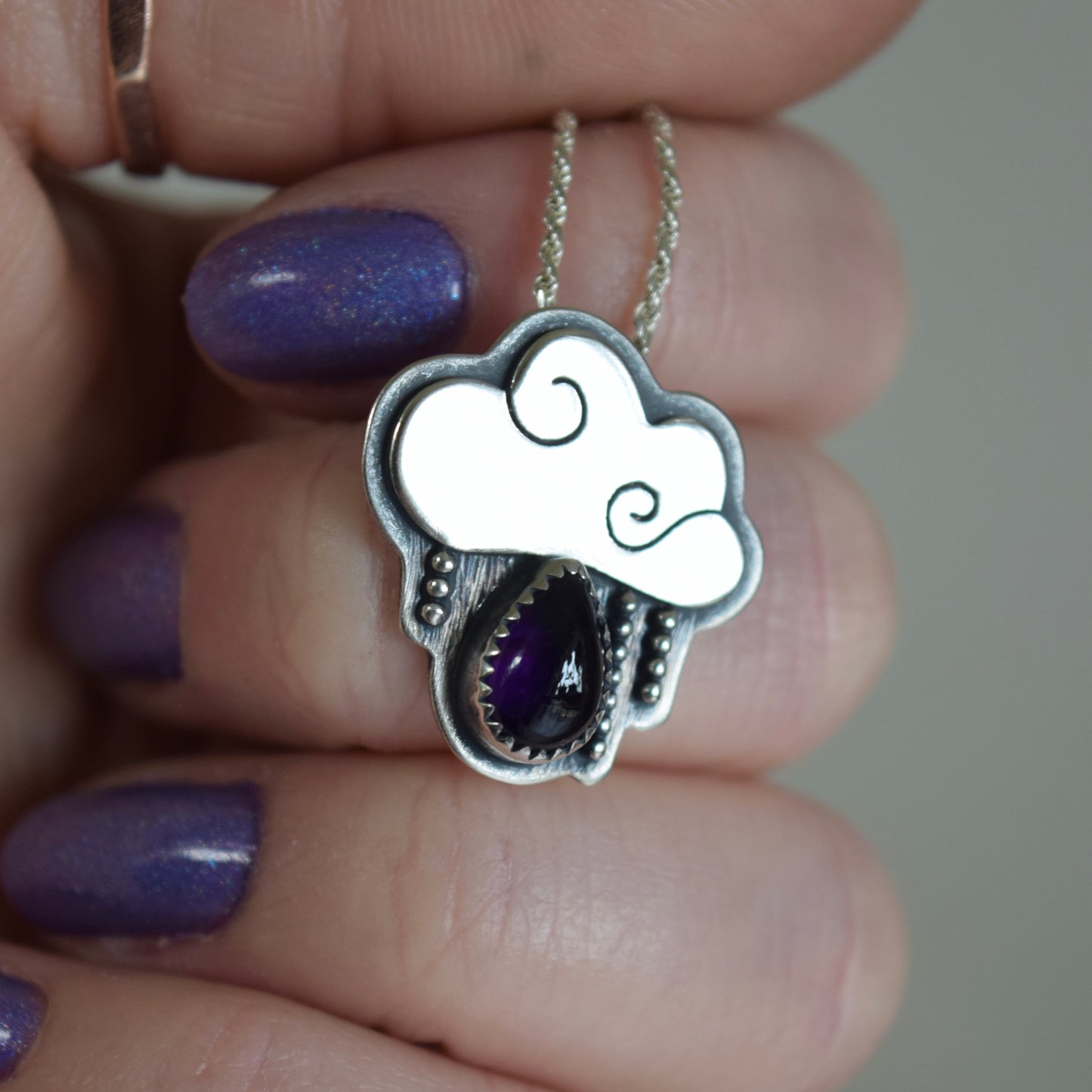 Little Dark Cloud Necklace with Amethyst
