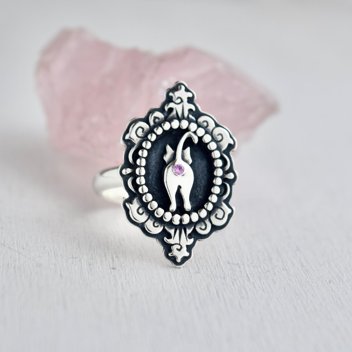 Cat Butthole Cameow Ring with Pink Sapphire Size 7
