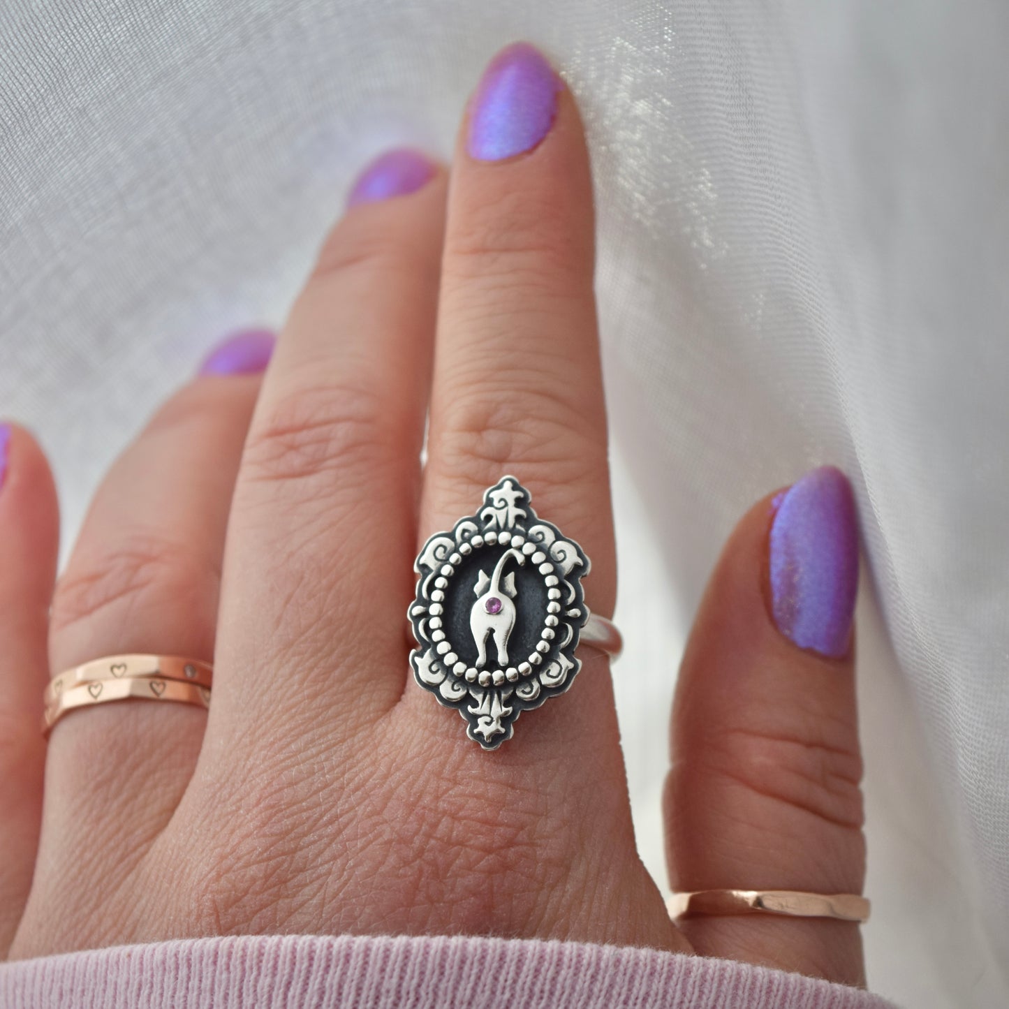 Cat Butthole Cameow Ring with Pink Sapphire Size 7