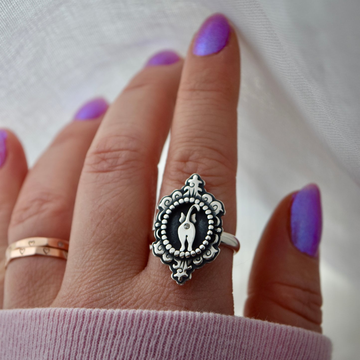 Cat Butthole Cameow Ring with Moissanite Size 8