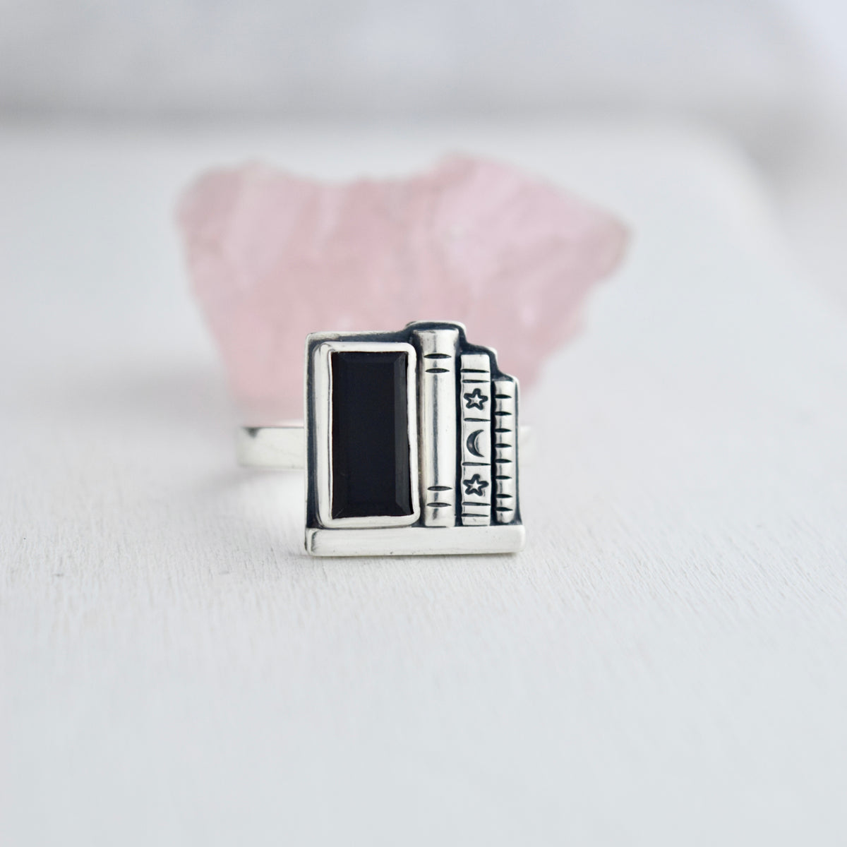 Bookshelf Ring with Faceted Black Onyx Size 10