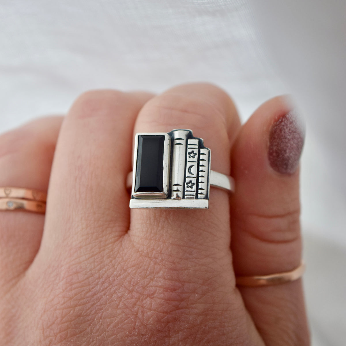 Bookshelf Ring with Faceted Black Onyx Size 10