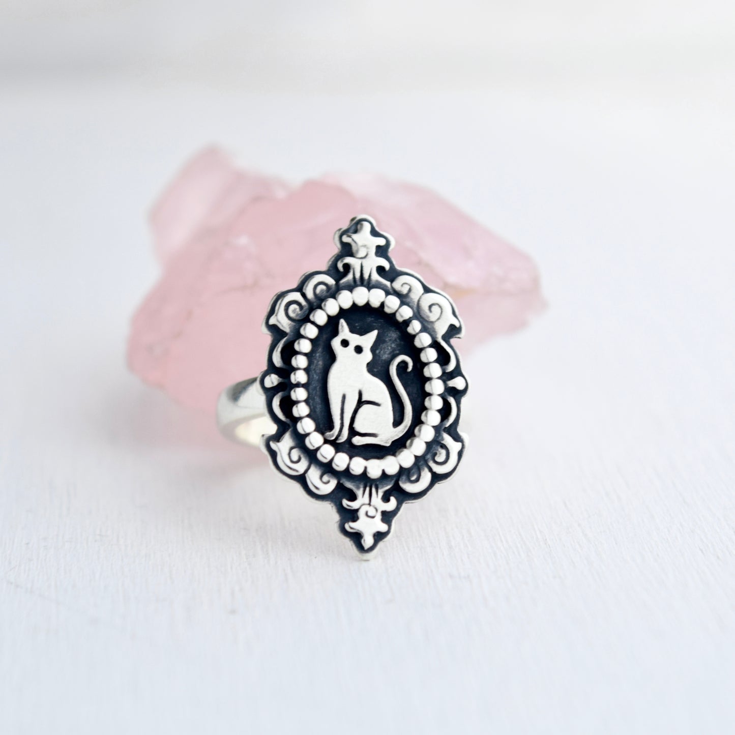Cat Cameow Ring Size 7