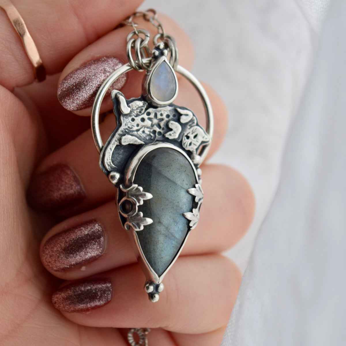 Forbidden Belly Pendant with Rainbow Moonstone and Labradorite