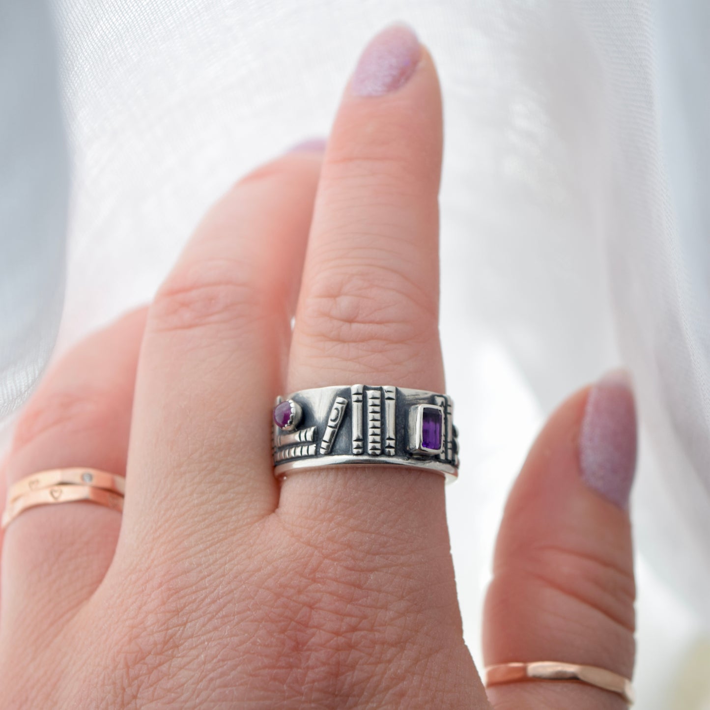 Bookshelf Ring Band with Amethyst and Pink Sapphire Size 8.25/8.5