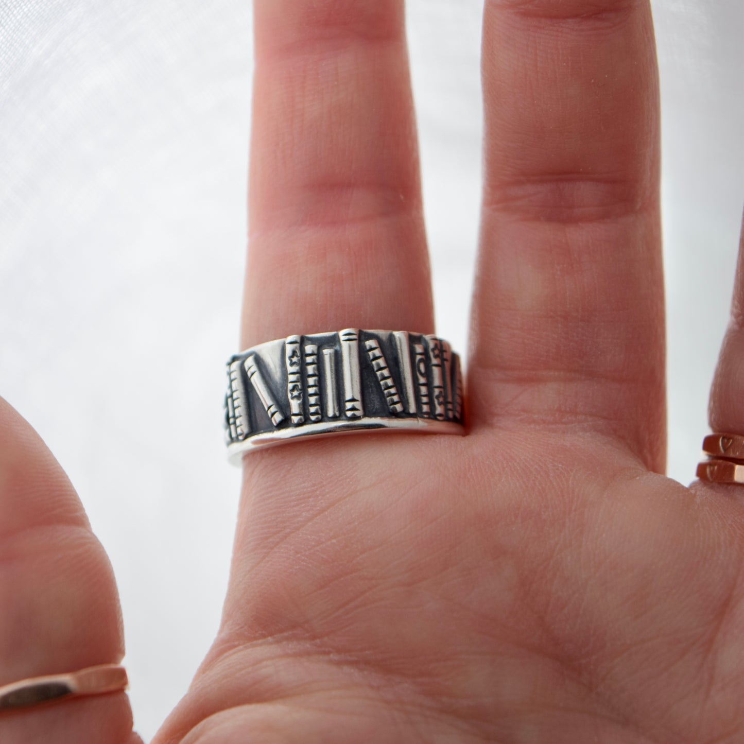 Bookshelf Ring Band with Topaz and Blue Tourmaline Size 9.5/9.75