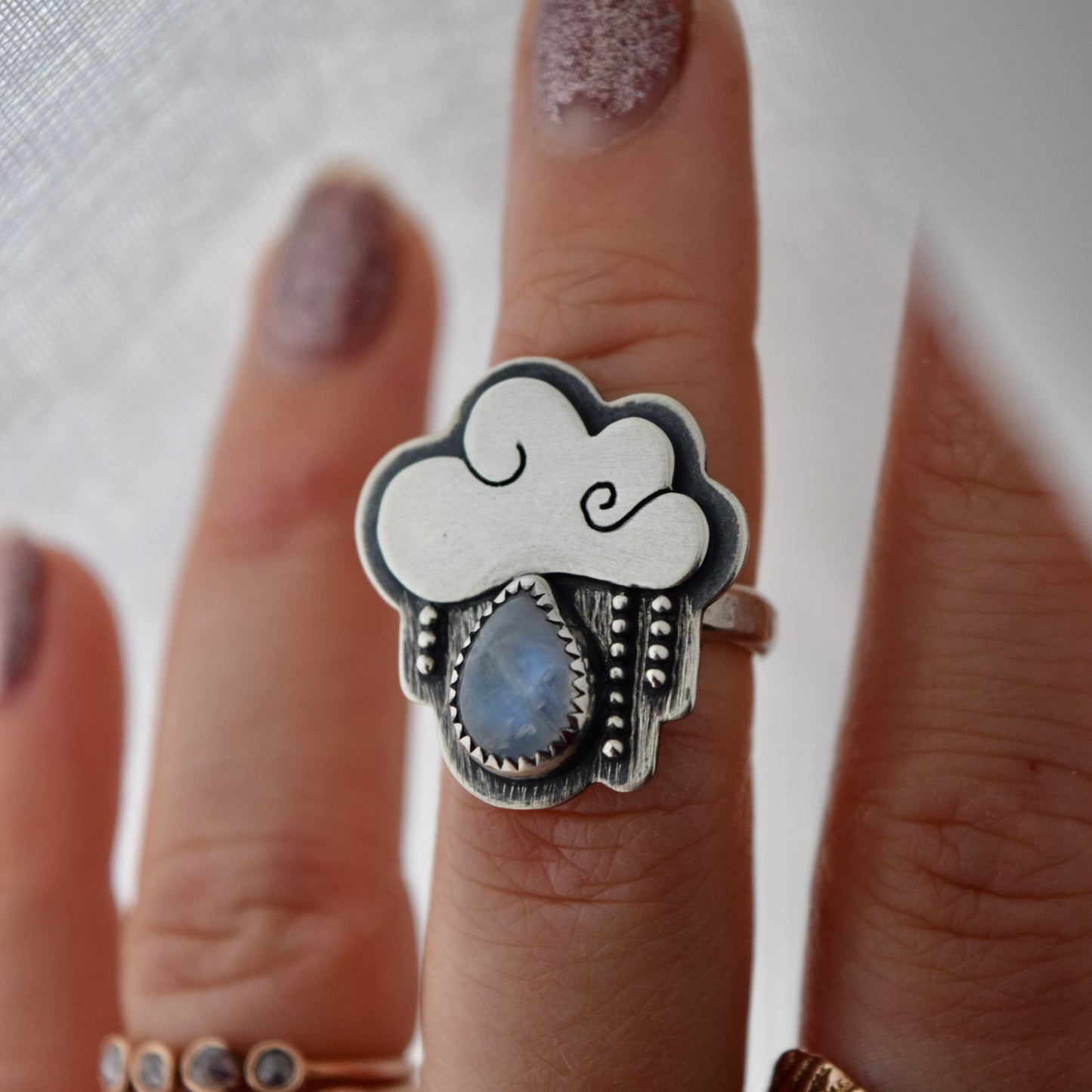 Little Dark Cloud Ring with Rainbow Moonstone size 5